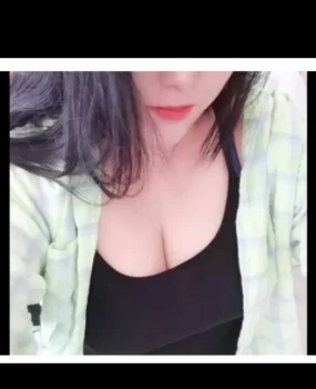 哈药路美女