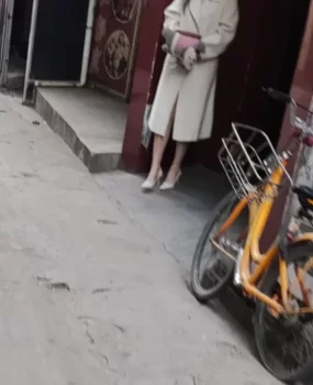 路边多转转