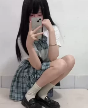 渝北夹心饼干妹子